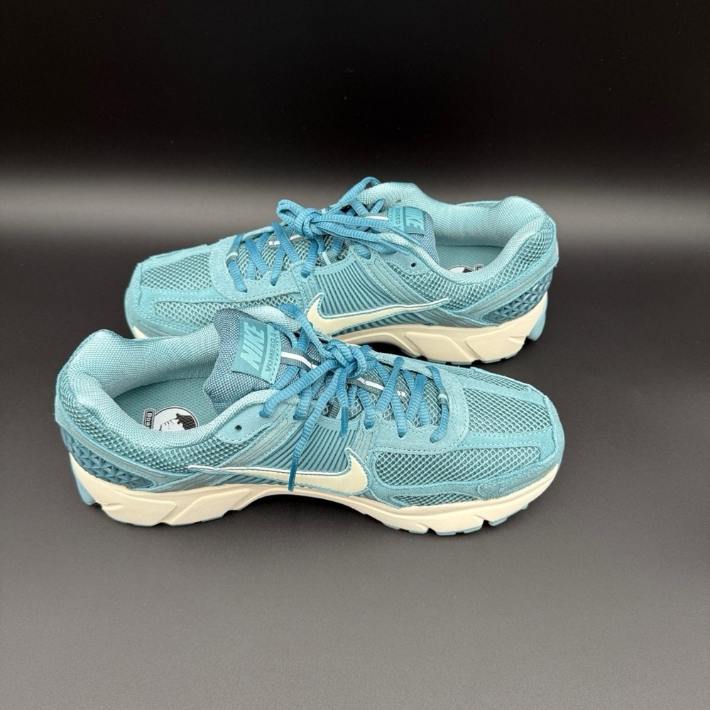 Nike Zoom Vomero 5 Denim Turquoise Blue White Sneakers HF1553-400 Mens Size 13 - Picture 4 of 6